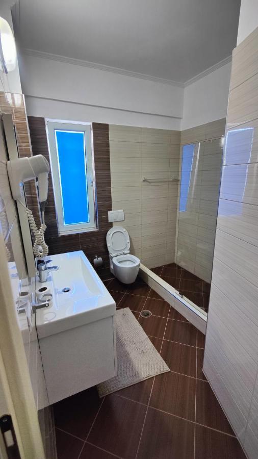 B&G Holiday Sarandë Eksteriør billede
