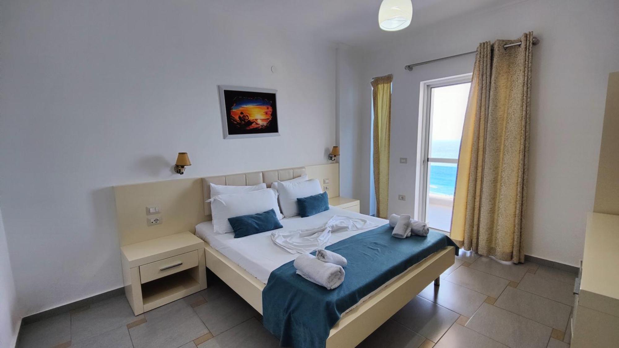 B&G Holiday Sarandë Eksteriør billede