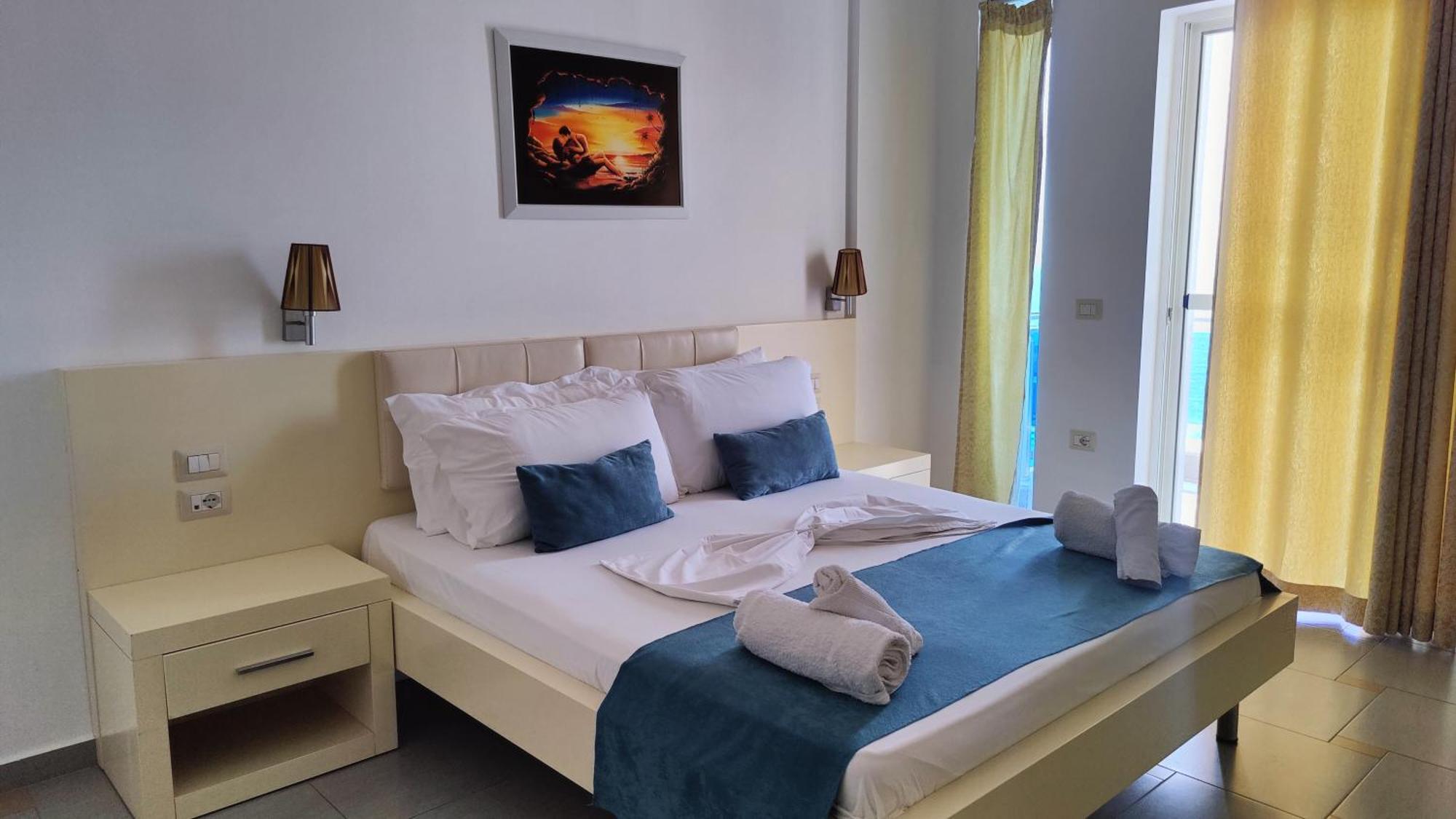 B&G Holiday Sarandë Eksteriør billede